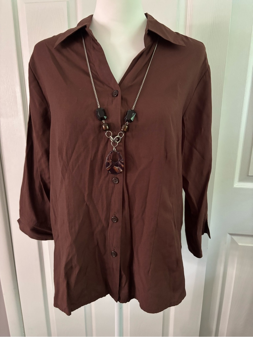 Vintage Joanna Womens Brown Button Front 3/4 Sleeve Blouse With Necklace L